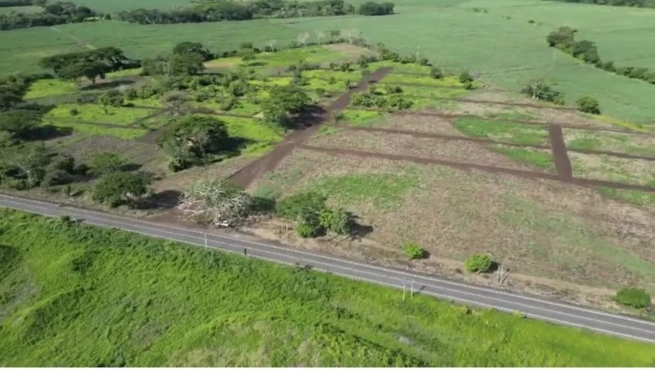RESIDENCIAL CAMINO A TAXISCO / Terrenos en venta — Terreno en Venta en Palín, Escuintla — foto 4 de 4
