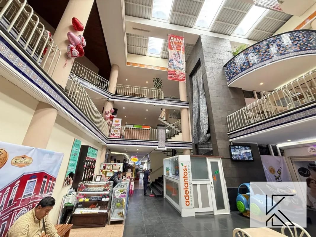 Kiosko en alquiler en el Centro Comercial Real del Parque, zona 1 — Local en Alquiler en Zona 1, Guatemala, Ciudad — foto 3 de 8