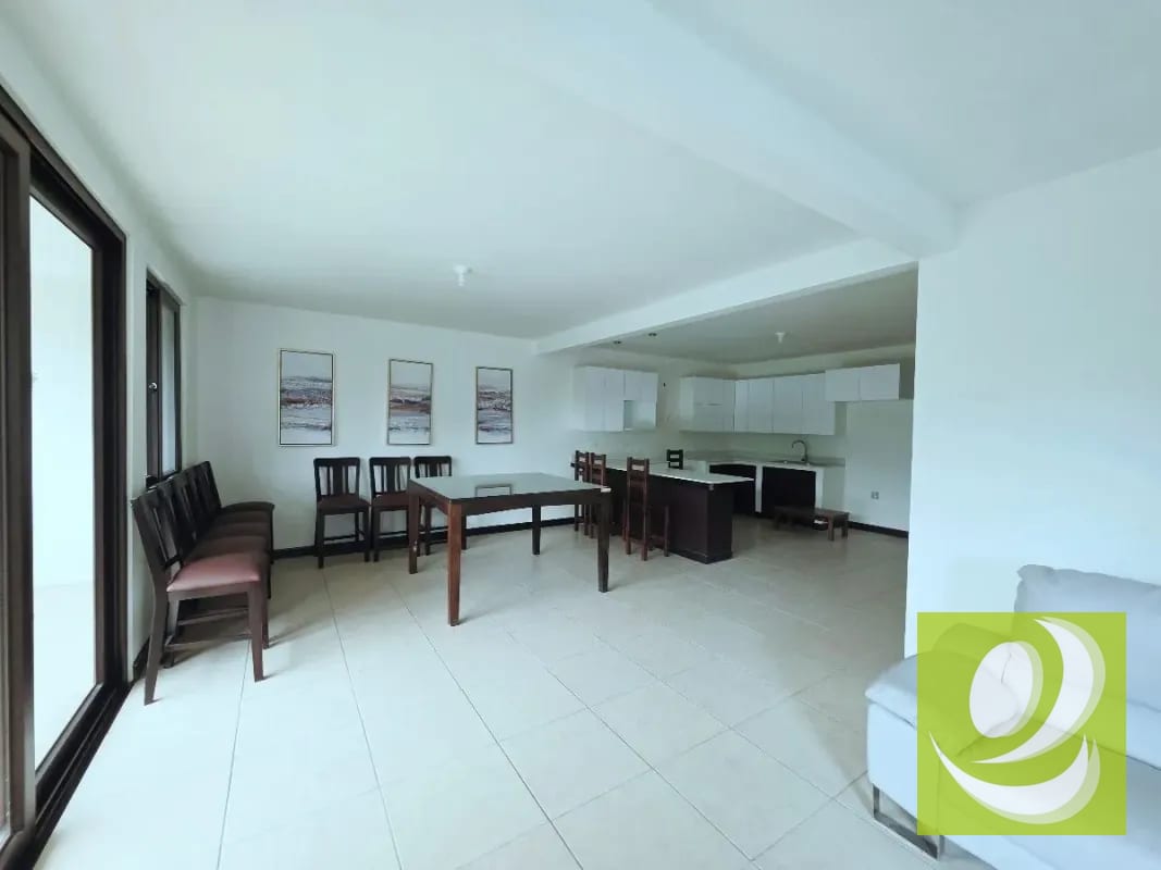VENDO CASA NUEVA EN PIEDRA PARADA SANTA CATARINA PINULA — Casa en Venta en Santa Catarina Pinula, Guatemala, Ciudad — foto 1 de 7