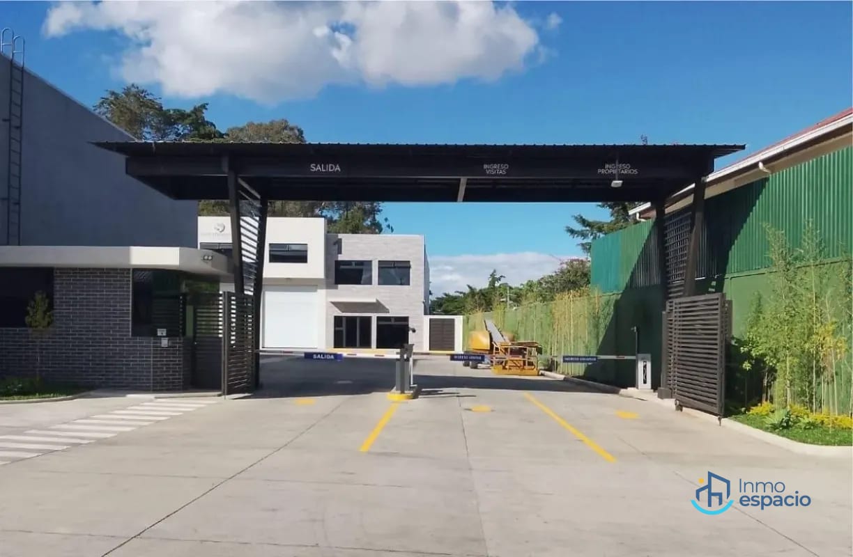 Ofibodega en renta al finalizar Calzada Roosvelt — Bodega / Ofibodega en Alquiler en Zona 2 Mixco, Guatemala, Ciudad — foto 5 de 17