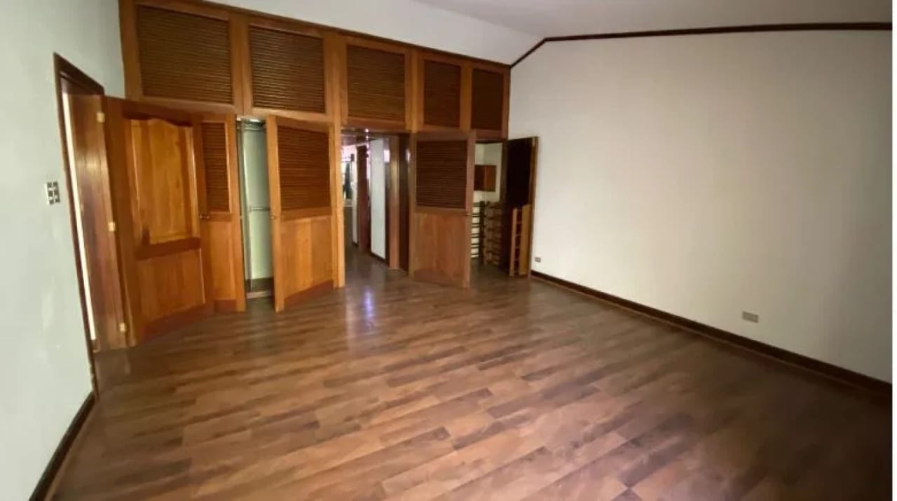Casa en venta, San Lazaro Viejo, zona 15 — Casa en Venta en San Lázaro, Zona 15, Guatemala, Ciudad — foto 5 de 14