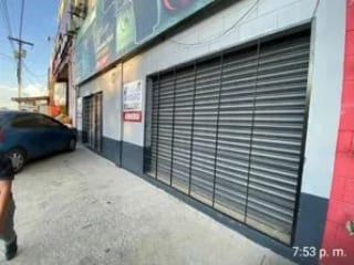 *PUERTO BARRIOS, VENDO PROPIEDAD COMERCIAL QUE INCLUYE BODEGAS, LOCALES Y OFICINAS* (+1) — Bodega / Ofibodega en Venta en Puerto Barrios, Izabal — miniatura 1 de 8