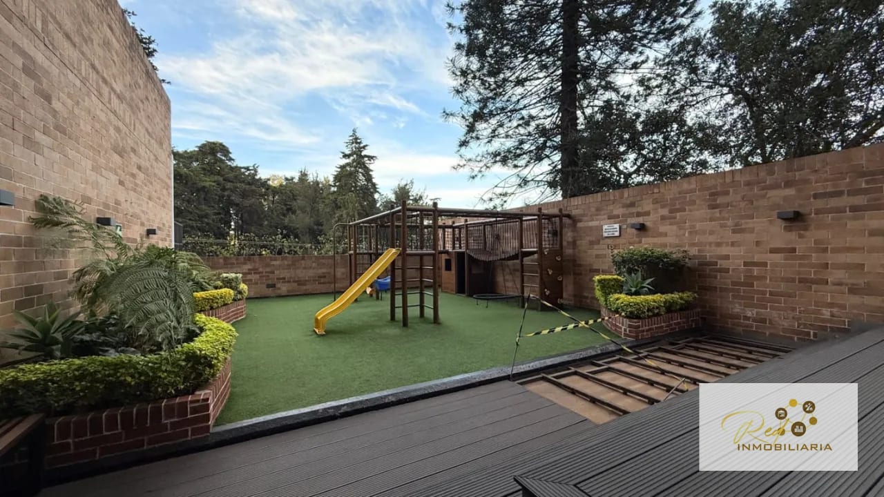 🌟 Venta de Apartamento en Exclusivo Edificio Mira– Zona 10 — Apartamento en Venta en Zona 10, Guatemala, Ciudad — foto 2 de 17