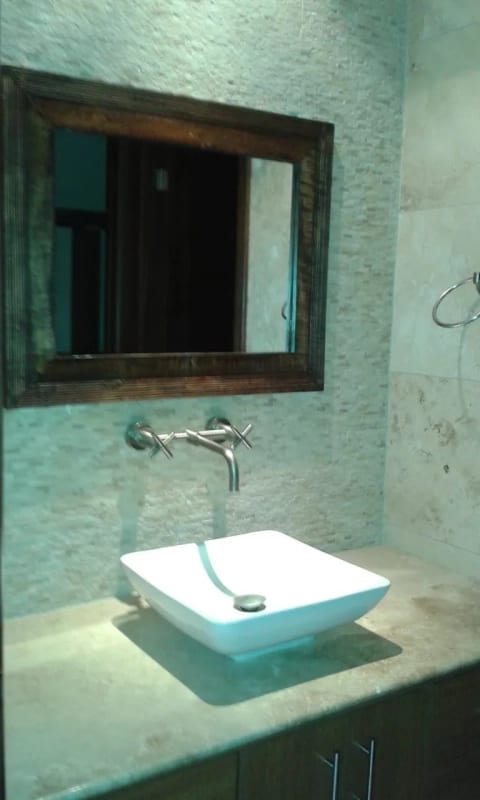 Apto. en Venta en Edificio Zona 10. — Apartamento en Venta en Zona 10, Guatemala, Ciudad — foto 17 de 17