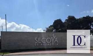 CASA EN VENTA – CONDOMINIO SECOYA DE ARRAZOLA | CAES KM. 16.5 — Casa en Venta en Carretera a El Salvador, Guatemala, Ciudad — miniatura 1 de 16
