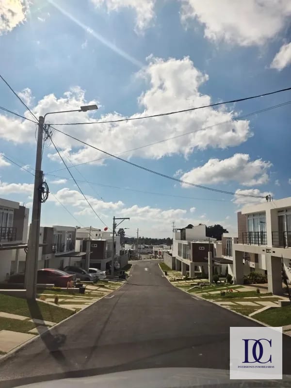 CASA EN VENTA – CONDOMINIO SECOYA DE ARRAZOLA | CAES KM. 16.5 — Casa en Venta en Carretera a El Salvador, Guatemala, Ciudad — foto 3 de 16