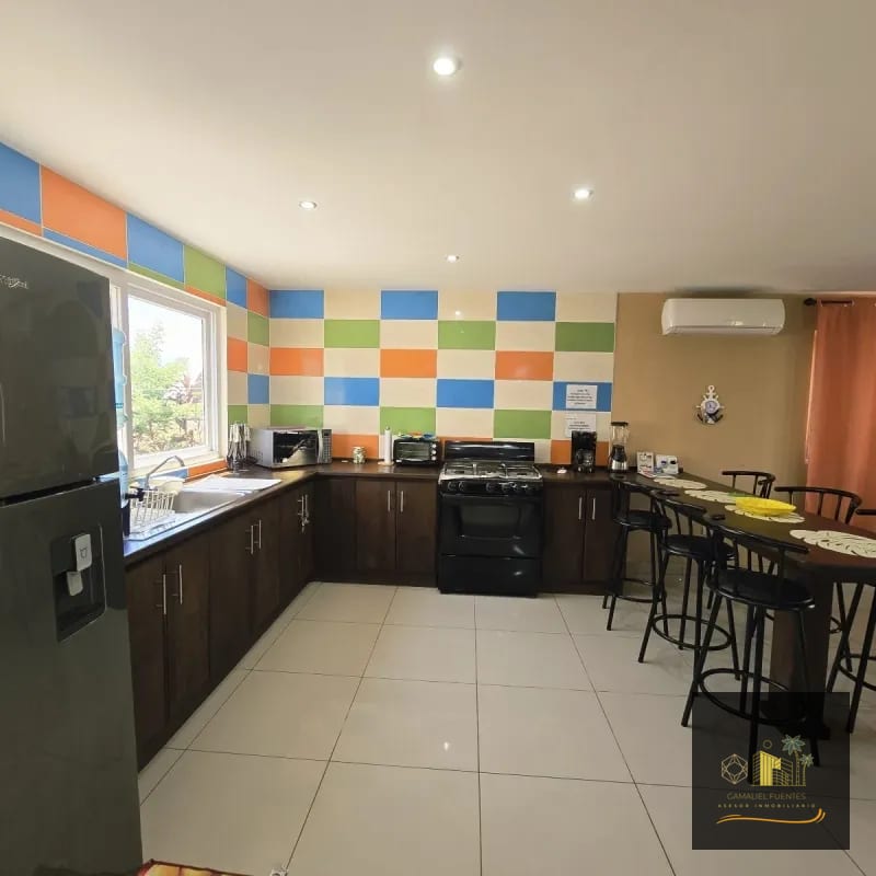 CASA DE PLAYA EN VENTA EN MONTERRICO — Casa vacacional en Venta en Monterrico, Santa Rosa — foto 5 de 17
