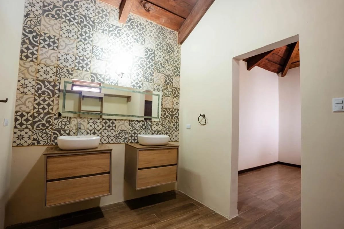 Residencia Exclusiva en Condominio Antigua Gardens — Casa en Venta en Antigua Gardens, Alotenango, Sacatepéquez — foto 6 de 16