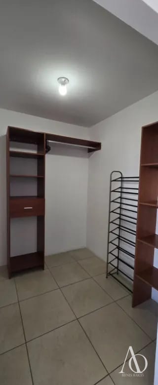 Apartamento en Alquiler / Venta Edificio Santa María De Las Charcas, zona 11 N7 / EN DIRECTO — Apartamento en Alquiler en Santa María de Las Charcas, Zona 11, Guatemala, Ciudad — miniatura 6 de 9