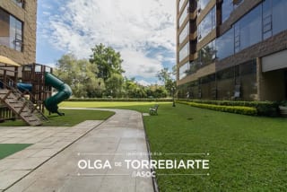 Apartamento en Milenia, Oakland Zona 10 — Apartamento en Alquiler en Milenia, Zona 10, Guatemala, Ciudad — miniatura 4 de 13