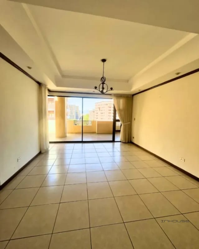 APARTAMENTO EN VENTA ZONA 10 EN NIVEL ALTO — Apartamento en Venta en Zona 10, Guatemala, Ciudad — foto 5 de 11