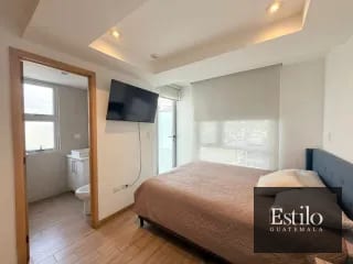 APARTAMENTO AMUEBLADO EN VENTA ZONA 10 — Apartamento en Venta en Zona 10, Guatemala, Ciudad — miniatura 6 de 9