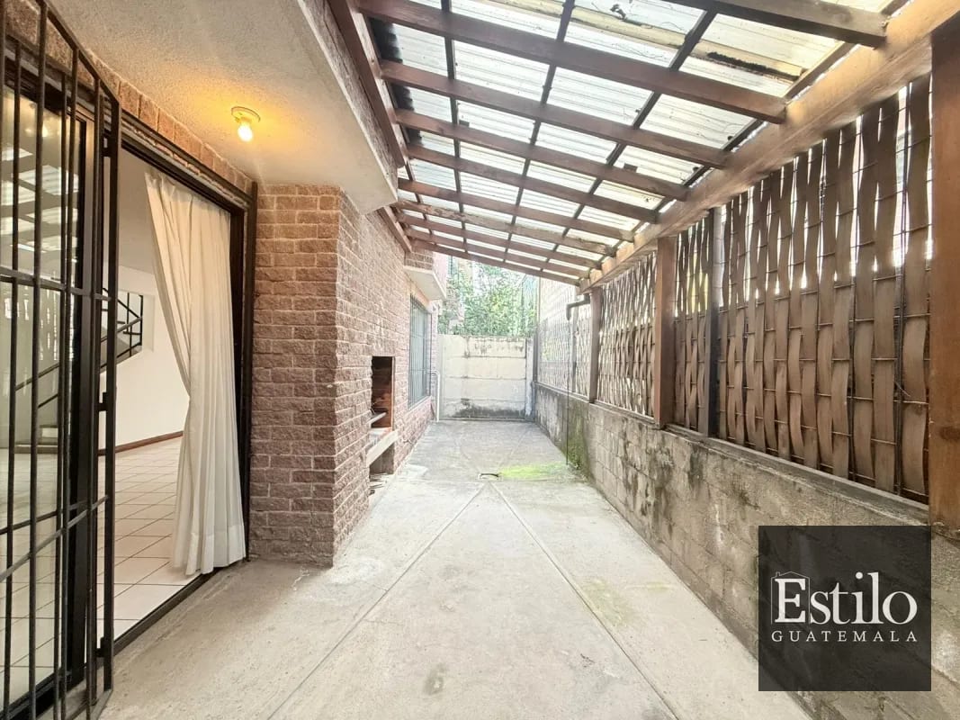 Casa en Venta — Casa en Venta en Vistas de Kanajuyú, Zona 16, Guatemala, Ciudad — foto 9 de 10