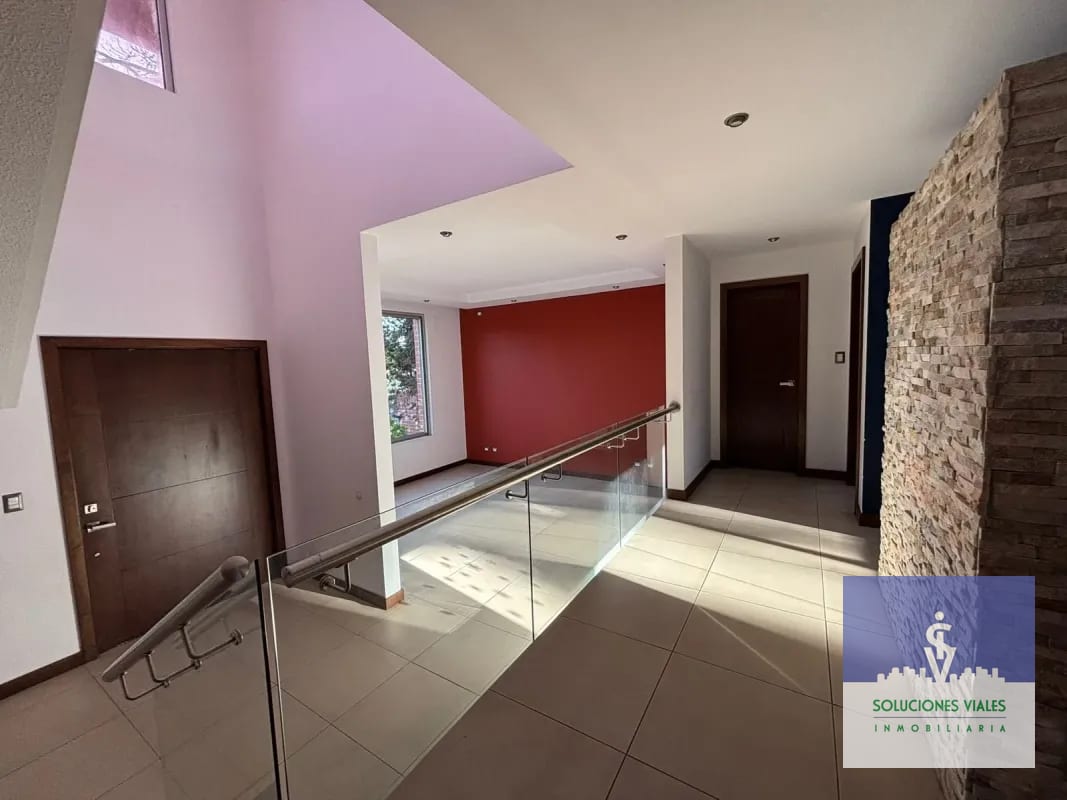 CASA EN ALQUILER de 4 habitaciones, zona 16 — Casa en Alquiler en Loma de Los Pinos, Zona 16, Guatemala, Ciudad — foto 6 de 9