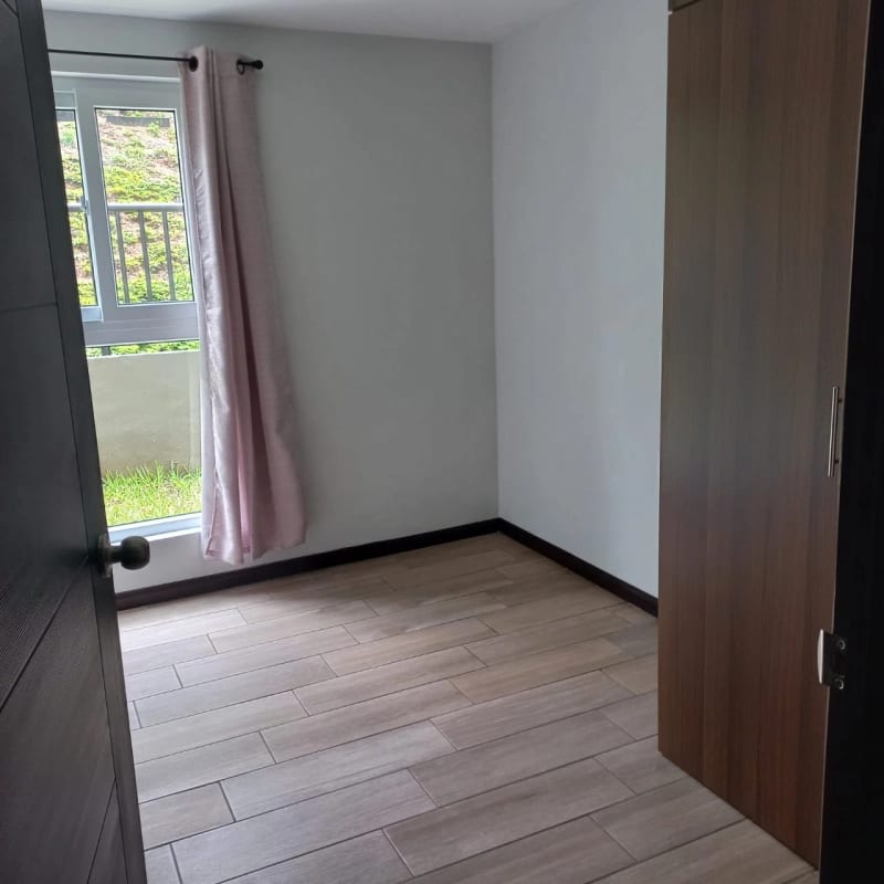 Edificio Bari 18.5 CAES antes de la entrada Fraijanes — Apartamento en Venta en Bari, Carretera a El Salvador, Guatemala, Ciudad — foto 7 de 15