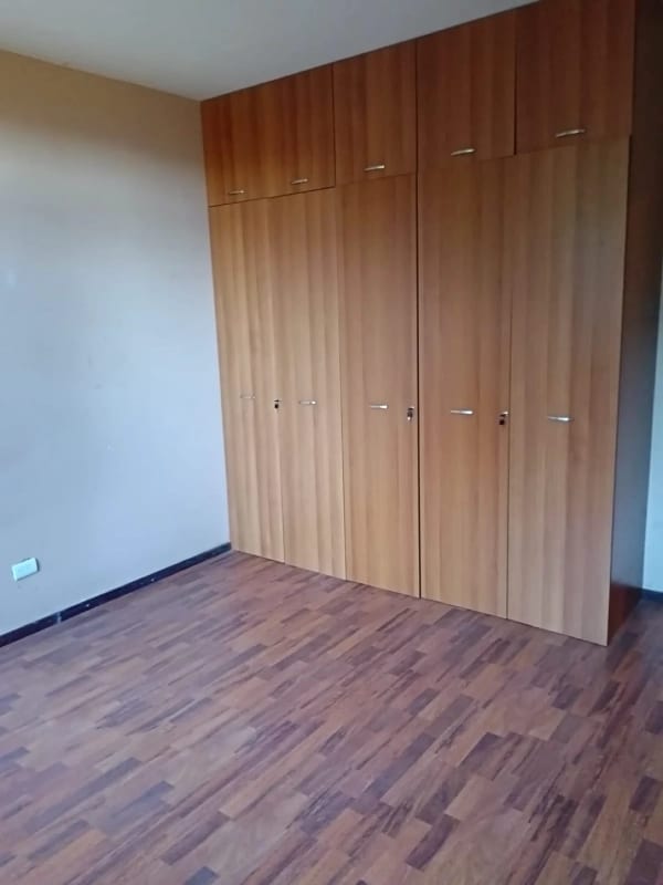 Casa en venta con amplio terreno - Km. 20.5 Carretera a San José Pinula — Casa en Venta en San José Pinula, Carretera a El Salvador, Guatemala, Ciudad — foto 2 de 17