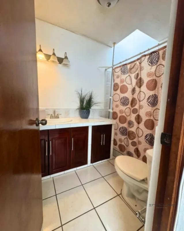 CASA EN VENTA SAN CRISTÓBAL SECTOR B1 — Casa en Venta en Zona 8 Mixco, Guatemala, Ciudad — foto 9 de 16