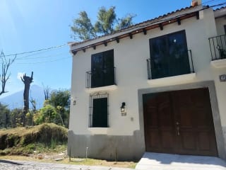 Cas en VENTA - Antigua Gardens MOKA — Casa en Venta en Antigua, Sacatepéquez — miniatura 1 de 15