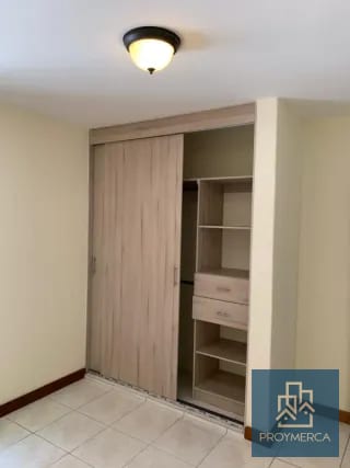 Apartamento con jardín en venta, Zona 10 — Apartamento en Venta en Zona 10, Guatemala, Ciudad — miniatura 8 de 9