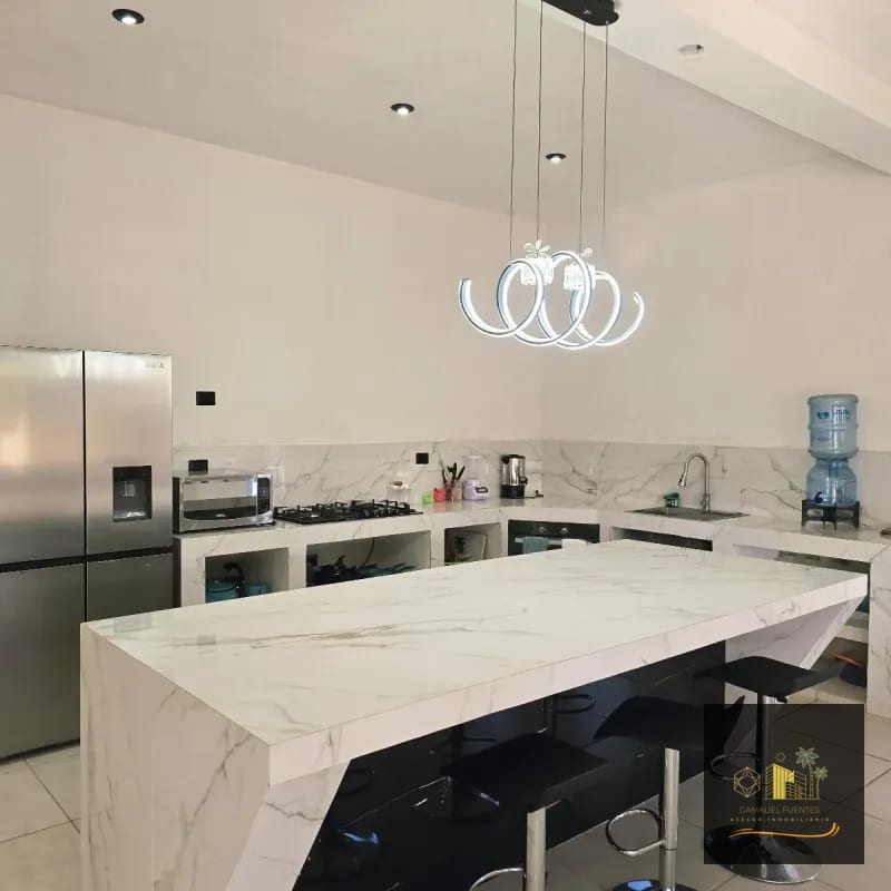 CASA DE PLAYA EN VENTA EN MONTERRICO — Casa vacacional en Venta en Monterrico, Santa Rosa — foto 14 de 17