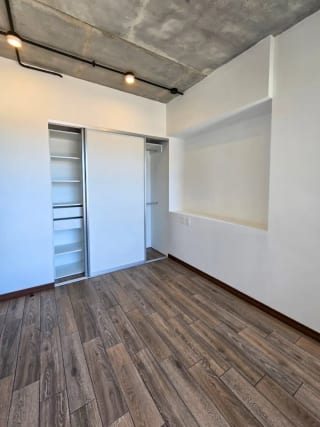 Apartamento en Renta en Edificio Inara 4, zona 4 de Guatemala — Apartamento en Alquiler en Centro Financiero, Zona 4, Guatemala, Ciudad — miniatura 12 de 13