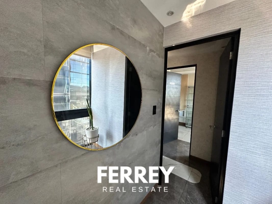 🏥 Clínica en Venta – Zona 10 — Oficina en Venta en Zona 10, Guatemala, Ciudad — foto 10 de 12