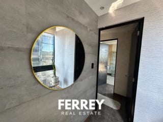 🏥 Clínica en Venta – Zona 10 — Oficina en Venta en Zona 10, Guatemala, Ciudad — miniatura 10 de 12