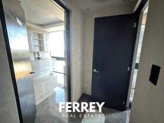 🏥 Clínica en Venta – Zona 10 — Oficina en Venta en Zona 10, Guatemala, Ciudad — miniatura 3 de 12