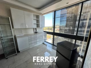🏥 Clínica en Venta – Zona 10 — Oficina en Venta en Zona 10, Guatemala, Ciudad — miniatura 2 de 12