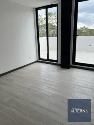 Apartamento Para Estrenar en Venta en Zona 16 Cerca de Entrada a Hacienda Real — Apartamento en Venta en Zona 16, Guatemala, Ciudad — miniatura 1 de 5