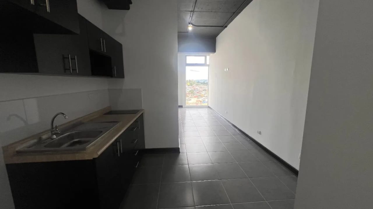 VENTA DE APARTAMENTO EN KAMINAL7, zona 7 — Apartamento en Venta en Kaminaljuyú, Zona 7, Guatemala, Ciudad — foto 3 de 9