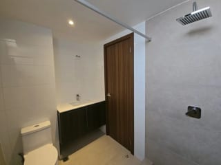 Se renta apartamento, 2 hab, 4 Grados Norte, Zona 4, Q7000 — Apartamento en Alquiler en Inara Cuatro Norte, Zona 4, Guatemala, Ciudad — miniatura 4 de 10