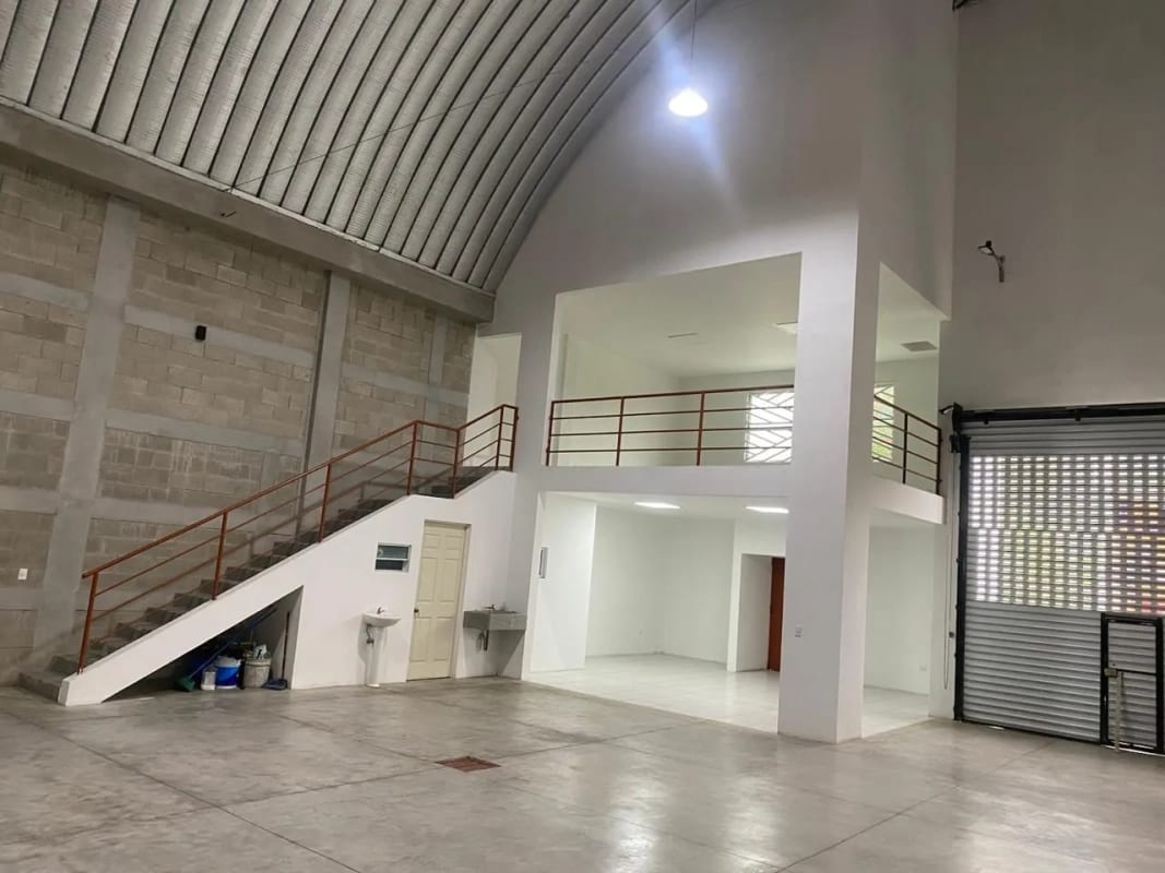 BODEGAS EN VENTA ESCUINTLA  798M2 — Bodega / Ofibodega en Venta en Palín, Escuintla — foto 9 de 11