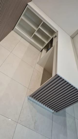 OFICINAS EN RENTA EDIFICIO RENOVATI ZONA 10 — Oficina en Alquiler en Renovati, Zona 10, Guatemala, Ciudad — miniatura 6 de 8