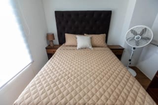 APARTAMENTO AMUEBLADO Y EQUIPADO EN RENTA- SENDEROS ZONA 16 — Apartamento en Alquiler en senderos, Zona 16, Guatemala, Ciudad — miniatura 1 de 15