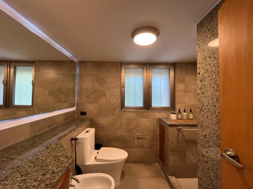 Apartamento en Renta Zona 10 codigo.DA36016 — Apartamento en Alquiler en Zona 10, Guatemala, Ciudad — foto 5 de 8