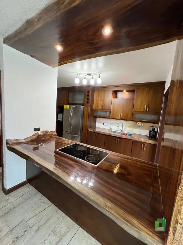Casa en Venta Choacorral SAN LUCAS hermosa casa — Casa en Venta en San Lucas Sacatepéquez, Sacatepéquez — foto 4 de 17