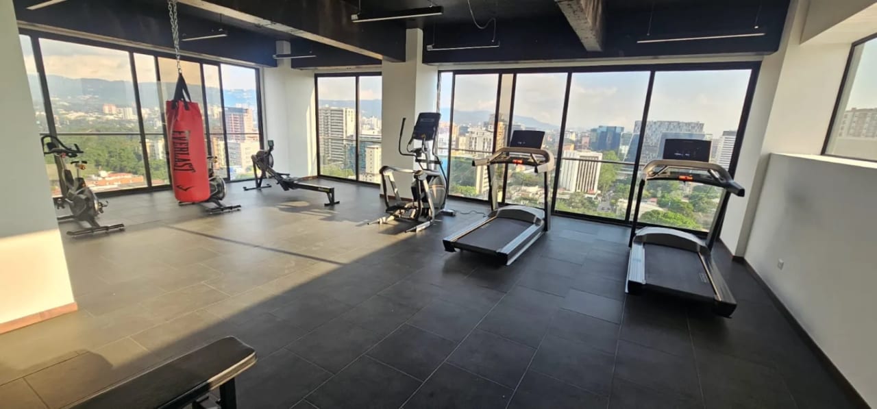 Apartamento en Alquiler | Edificio Brunelo | Zona 10 | Amueblado y excelente ubicación — Apartamento en Alquiler en Brunelo, Zona 10, Guatemala, Ciudad — foto 3 de 9