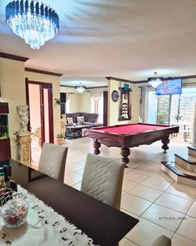 CASA EN VENTA EN CAES KM 29 CON PISCINA — Casa en Venta en Villas de San Martin de Allende, Carretera a El Salvador, Guatemala, Ciudad — foto 5 de 9