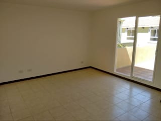 Venta amplia casa Km 30.5 Carr. El Salvador | Alamedas de Santo Domingo — Casa en Venta en Alamedas de Santo Domingo, Carretera a El Salvador, Guatemala, Ciudad — miniatura 12 de 16