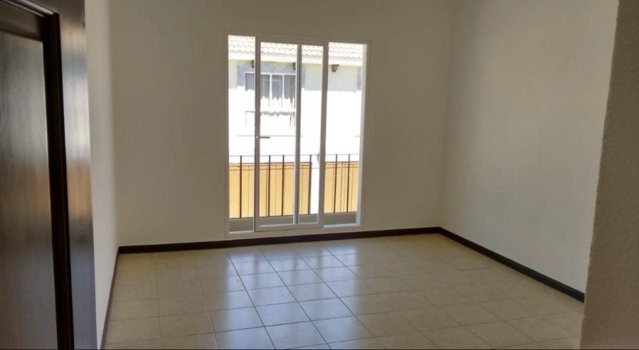 Venta amplia casa Km 30.5 Carr. El Salvador | Alamedas de Santo Domingo — Casa en Venta en Alamedas de Santo Domingo, Carretera a El Salvador, Guatemala, Ciudad — foto 7 de 16