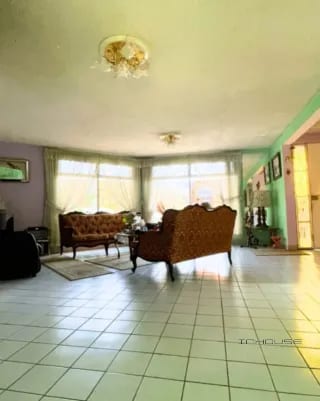 CASA EN VENTA EN SAN CRISTÓBAL DE UN NIVEL ESTILO GRANJA — Casa en Venta en Zona 8 Mixco, Guatemala, Ciudad — miniatura 7 de 11