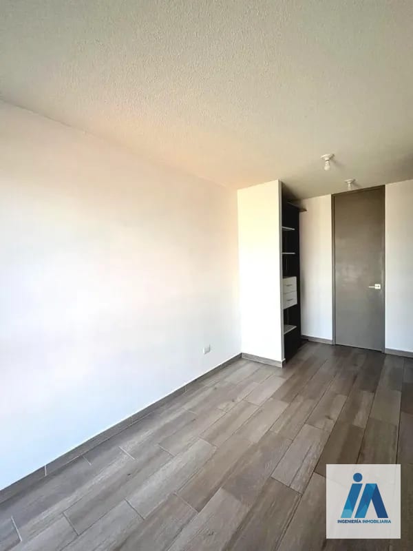 APARTAMENTO EN VENTA📍 Edificio Aralia, zona 11 Aprovecha este moderno apartamento — Apartamento en Venta en Zona 11, Guatemala, Ciudad — foto 12 de 17