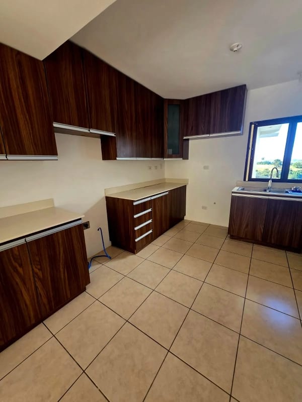 CASA EN VENTA VISTAS DE SAN ISIDRO III — Casa en Venta en San Isidro, Zona 16, Guatemala, Ciudad — foto 8 de 9