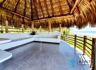 Vendo Chalet frente a la playa Gariton, Monterrico km 135 — Casa en Venta en Monterrico, Santa Rosa — miniatura 4 de 8
