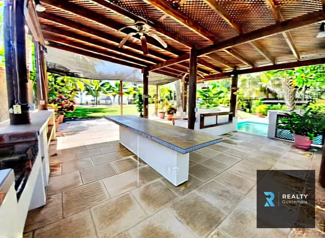 Vendo Chalet frente a la playa Gariton, Monterrico km 135 — Casa en Venta en Monterrico, Santa Rosa — foto 3 de 8