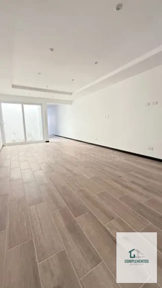 Hacienda Real, Casa en venta zona 16 — Casa en Venta en Hacienda Real, Zona 16, Guatemala, Ciudad — miniatura 6 de 11