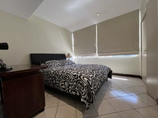 Renta amplio apartamento 3 Dormitorios | Milenia Zona 10 — Apartamento en Alquiler en Milenia, Zona 10, Guatemala, Ciudad — miniatura 4 de 17