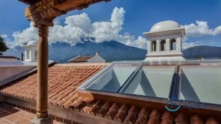Casas en venta- Residencia de lujo en Club Residencial Franciscanos — Casa en Venta en Ciudad Vieja, Sacatepéquez — miniatura 15 de 17