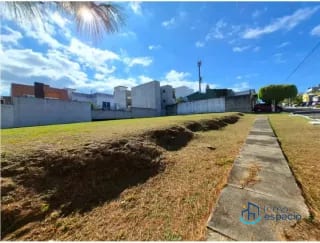 Terreno en Venta en Residencial Exclusivo — Terreno en Venta en Hacienda Real, Zona 16, Guatemala, Ciudad — miniatura 3 de 4